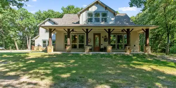 3002 Rock Road
