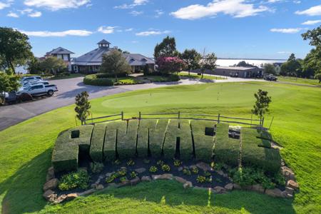 213 Saint Andrews Drive