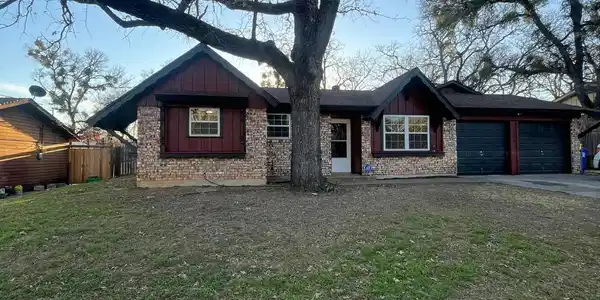 1036 Idlewood Avenue