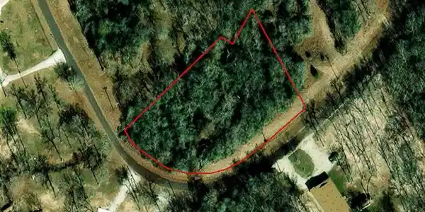 1.27 Acres Lcr 750