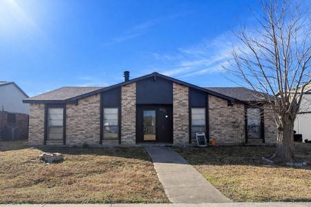 4913 Walker Drive