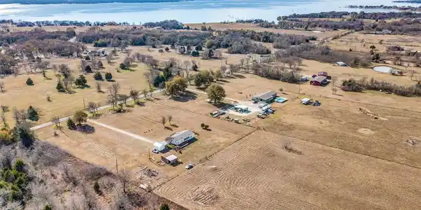 871 County Road 2230