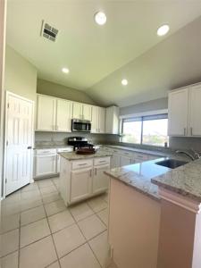 1988 Signal Ridge Place