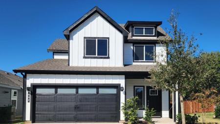 642 CAPSTONE Circle