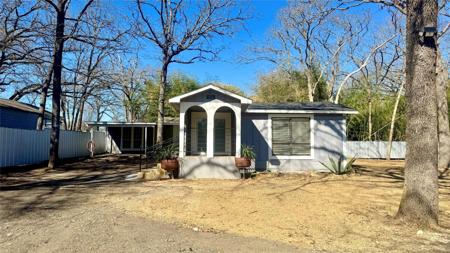 2618 Lakewood Drive