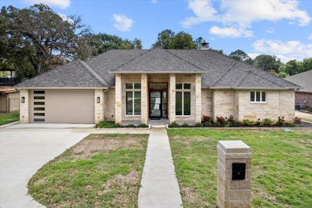 154 Guadalupe Drive