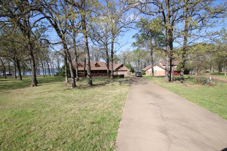 524 Private Road 5517