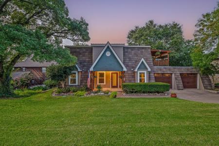 2412 Cedar Crest Drive