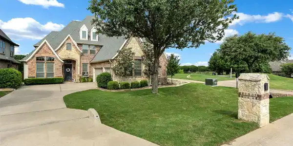 2401 Portwood Way
