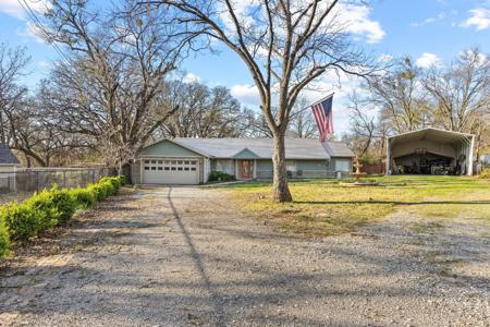 1053 Paradise Cove Road