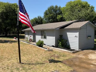 111 Canyon Drive