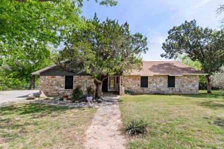 1629 S Chisholm Trail