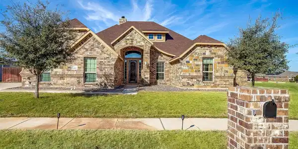 1605 Sea Breeze Court