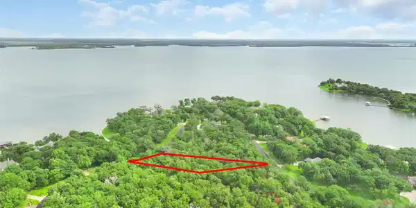 Lot 118 Lincoln Drive