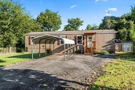 1034 Pleasant Drive