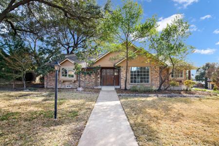 305 Becky Lane