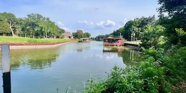 Lot 462 Canal Street