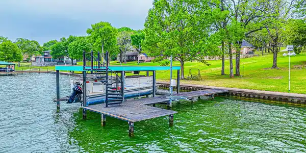 15123 Sapphire Ln