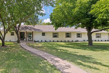 2601 Sherri Lane
