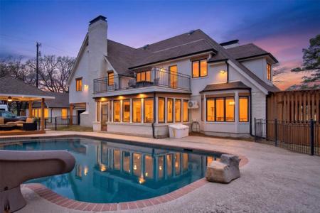 234 Edgewood Drive