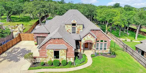 12601 Indian Creek Drive