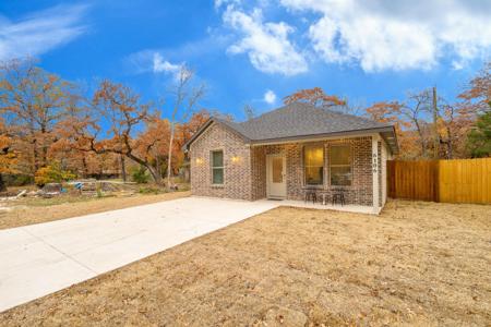 6106 Tejas Drive