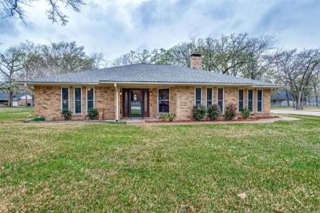 5 Huckleberry Lane