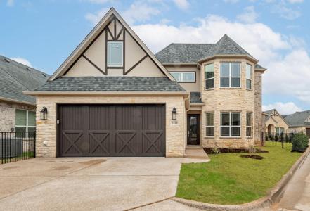 2415 Vineyard Drive