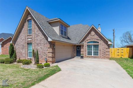 1834 Moonlight Drive