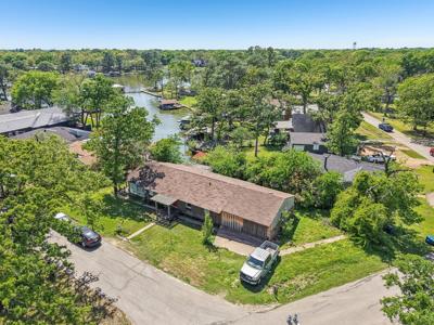 1801 Scenic Drive