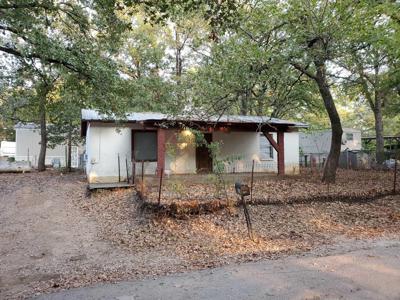 803 Louis Lane
