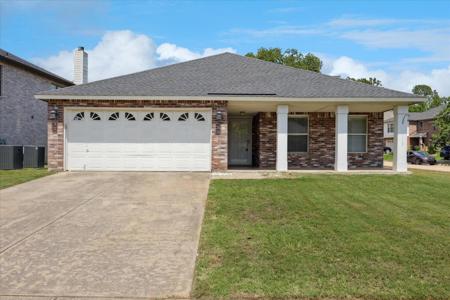 2022 Yellowstone Lane
