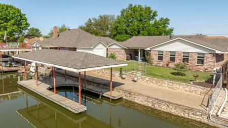 213 Bahama Court