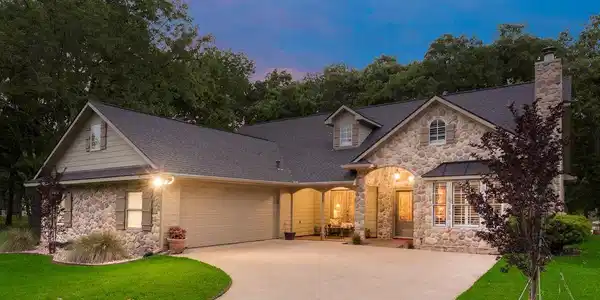 725 Grandview Drive