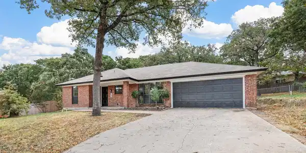600 Rolling Ridge Court