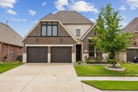 2728 Cromwell