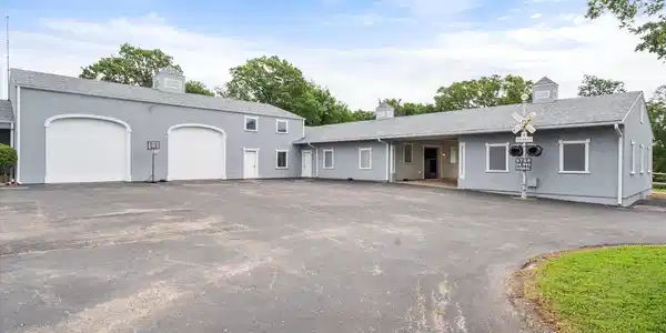 500 Grandview Drive
