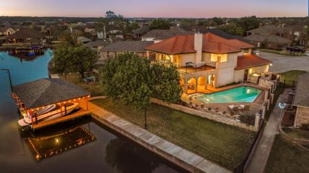 2400 Pebble Drive