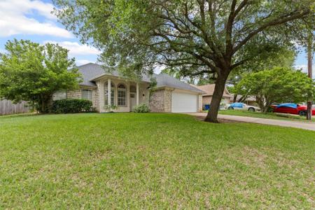 1515 Clover Lane