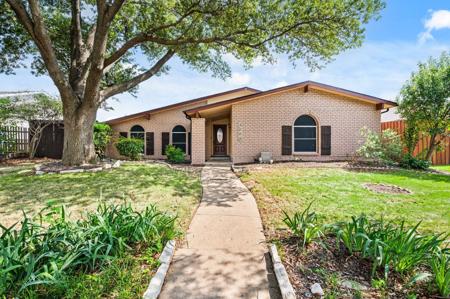 5004 Crutchberry Place