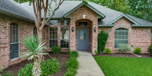 1505 Bailey Drive
