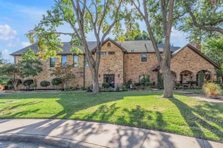 2041 Eagle Nest Place