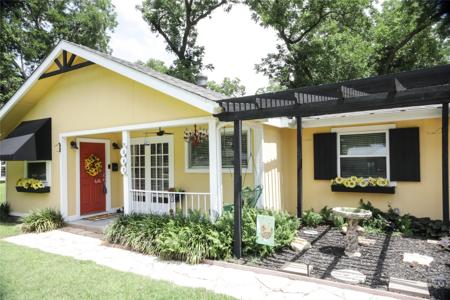 367 Hillcroft Drive