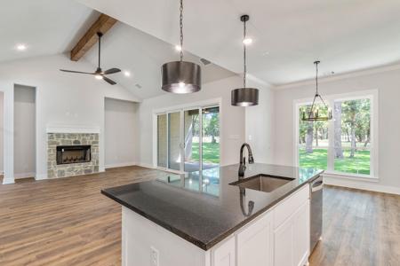 124 Colonial Drive