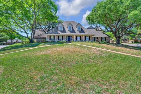 4107 Greenleaf Drive