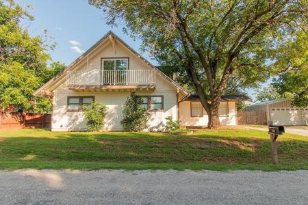 1005 Whippoorwill Drive