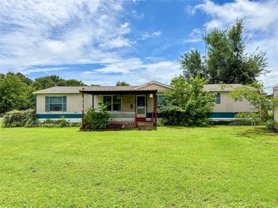 439 Live Oak Loop