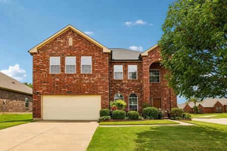 1900 Grand Fir Drive