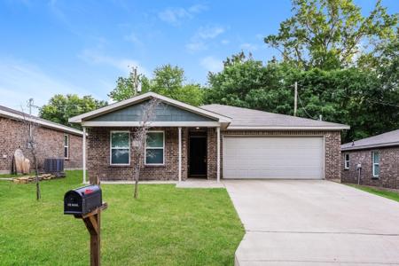 203 Westview Drive