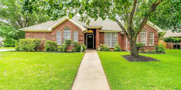 401 Inland Circle